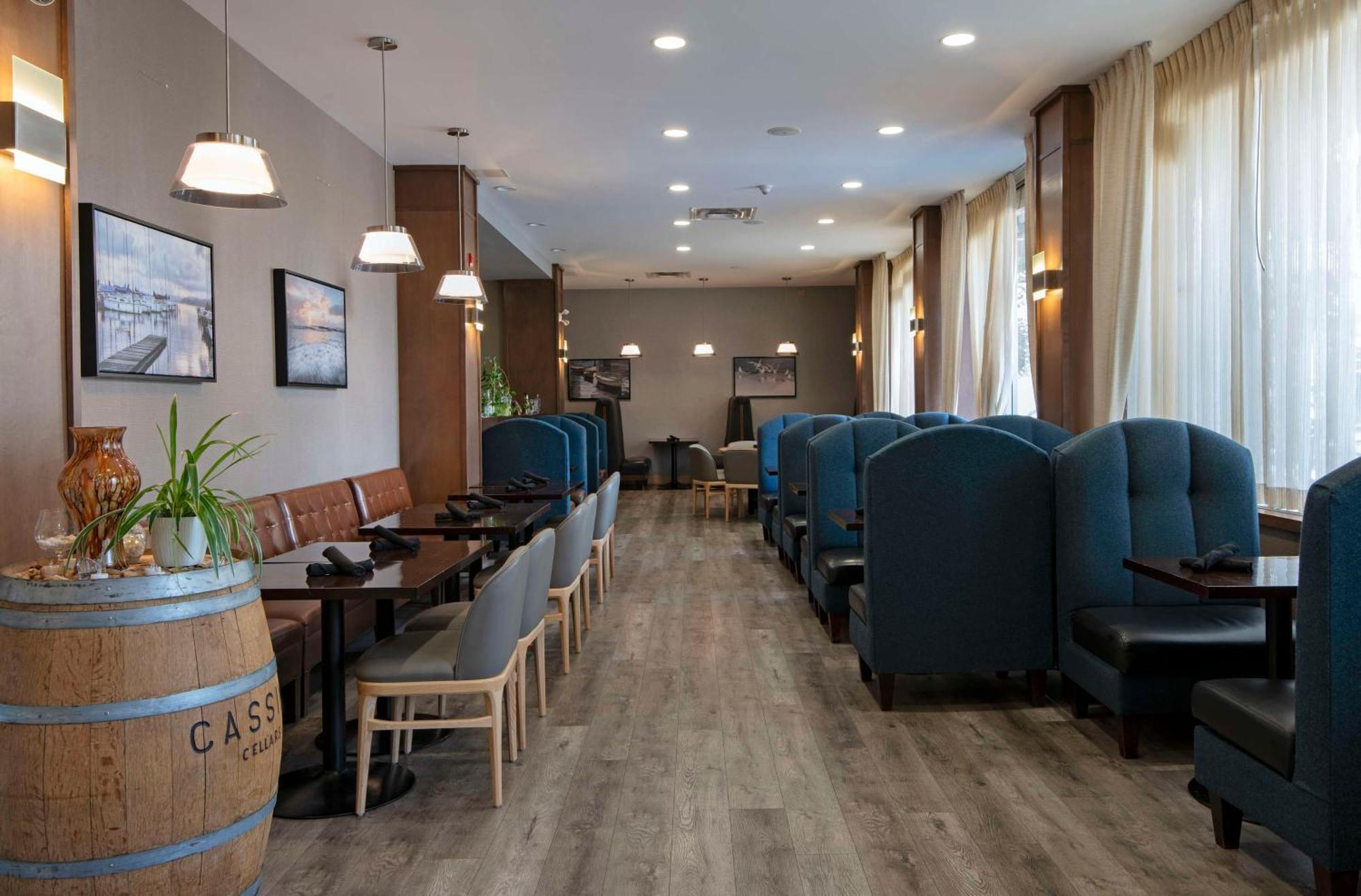Hotel Doubletree By Hilton - Kamloops Extérieur photo